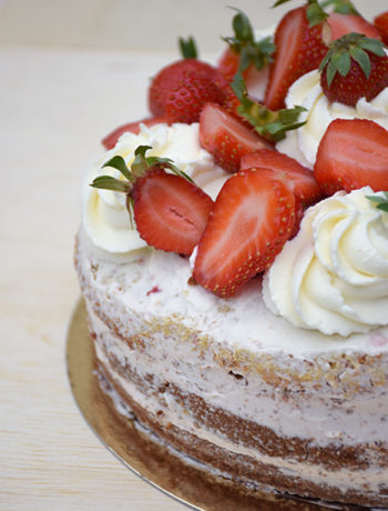 Nude cake aux fraises